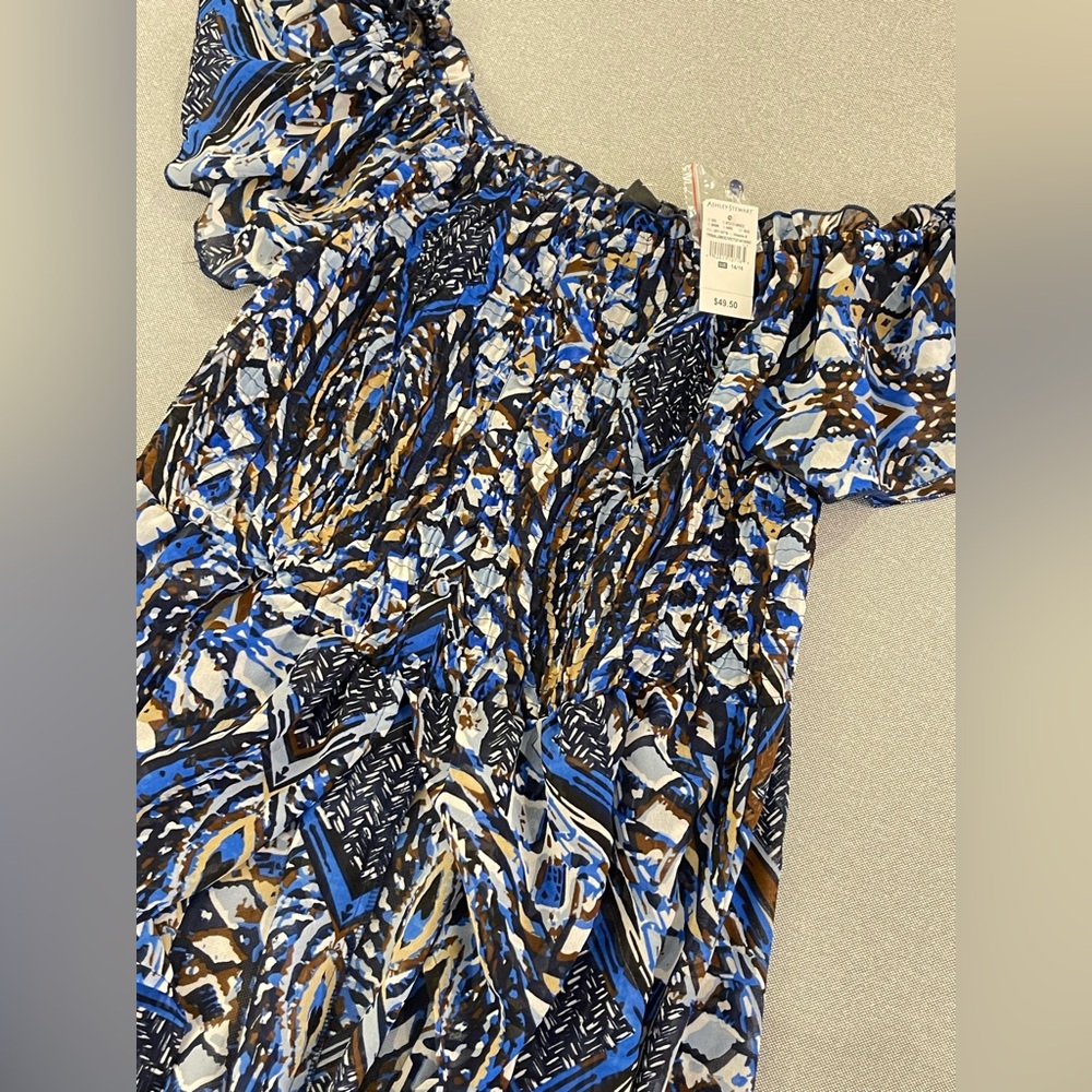 Ashley Stewart Tribal Smocked Top (Size 14/16) - Picture 3 of 5